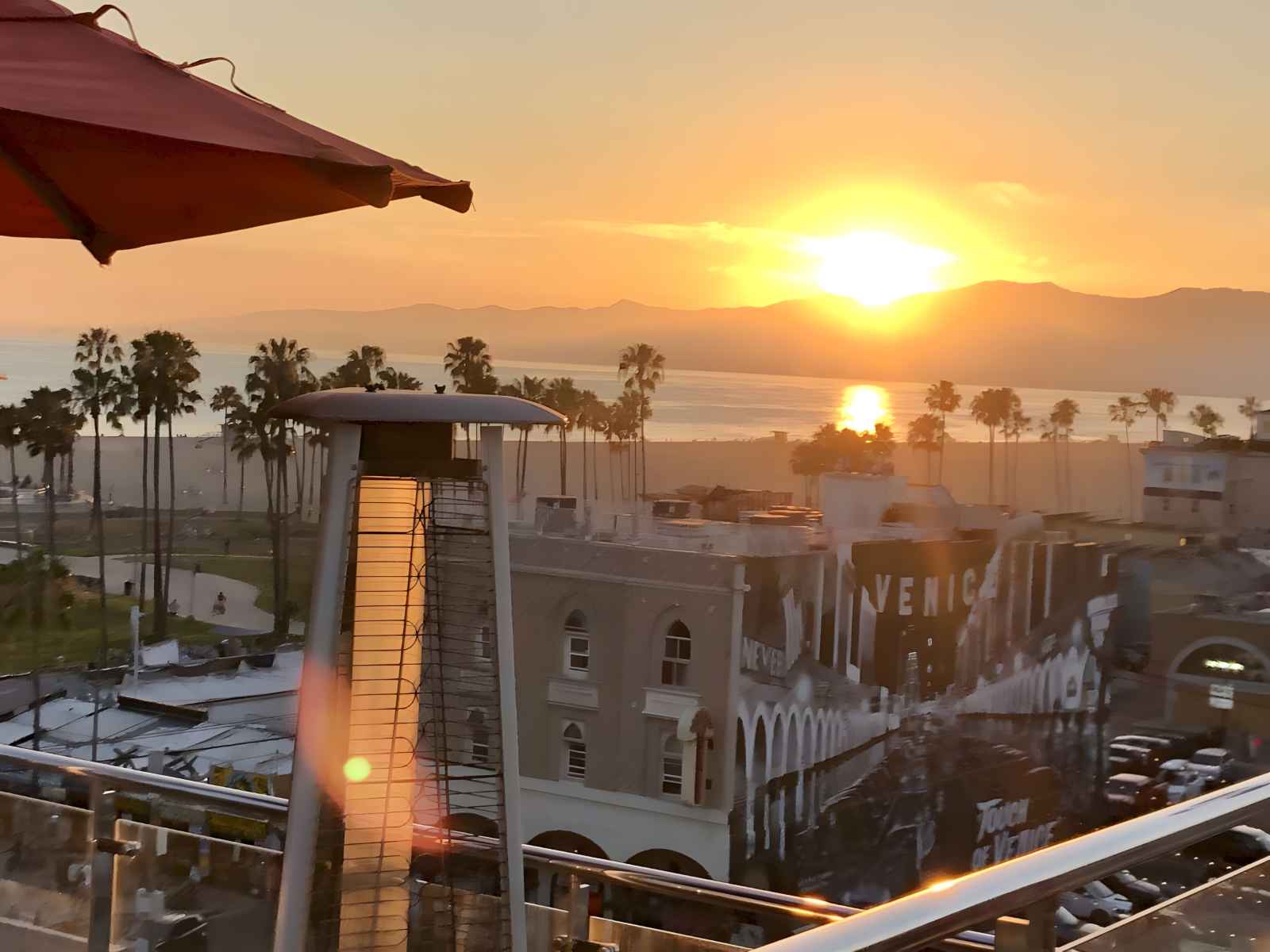 Things to Do in Venice Beach California Hotel Erwin Rooftop View